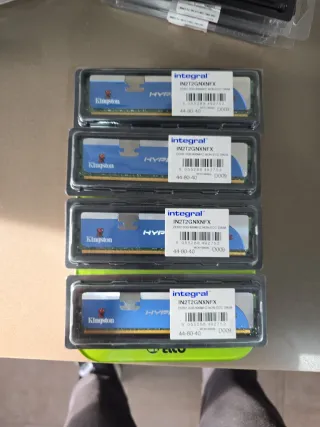 4x Kingston HyperX DDR3 8GB RAM