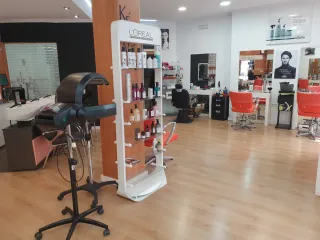 Traspaso Peluquería Completa, en valencia capital,
