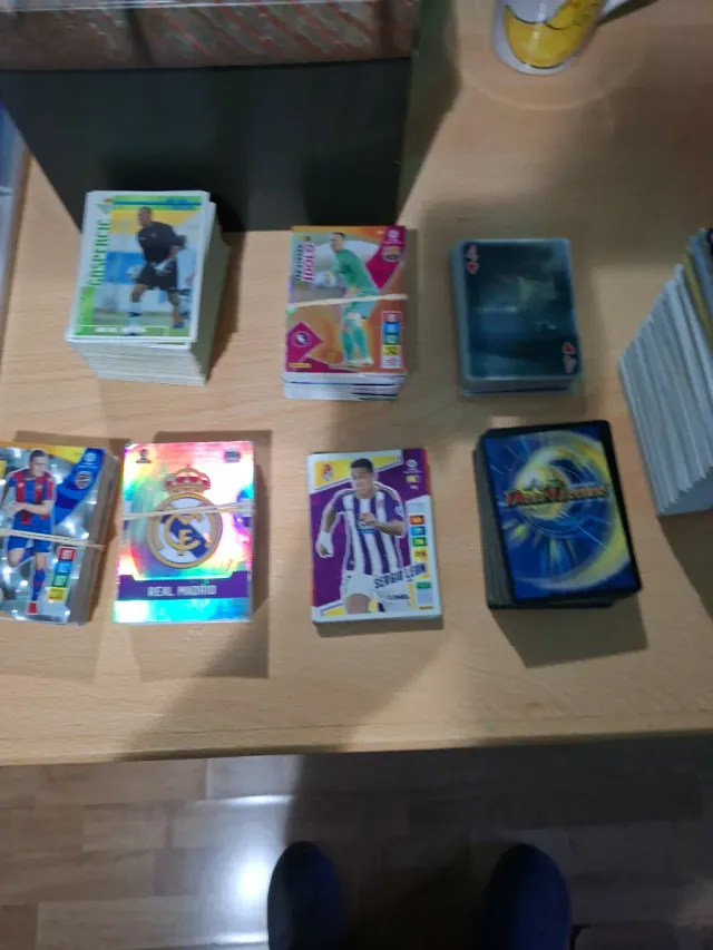 Lote cromos Adrenalyn