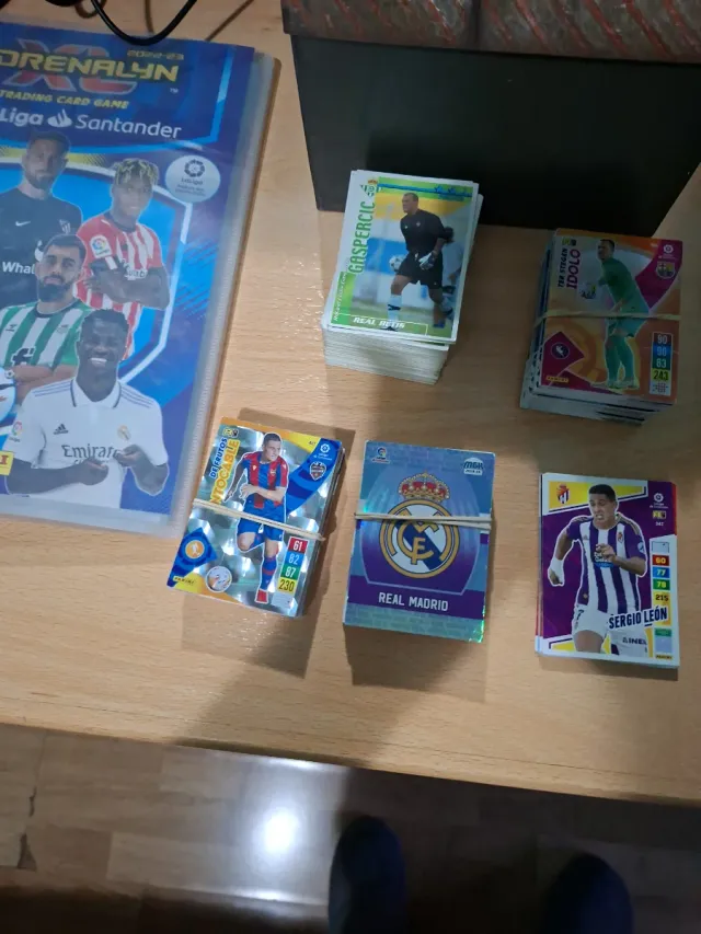 Lote cromos Adrenalyn