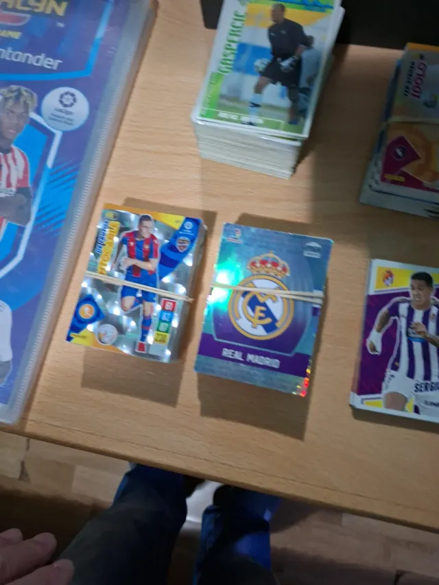 Lote cromos Adrenalyn