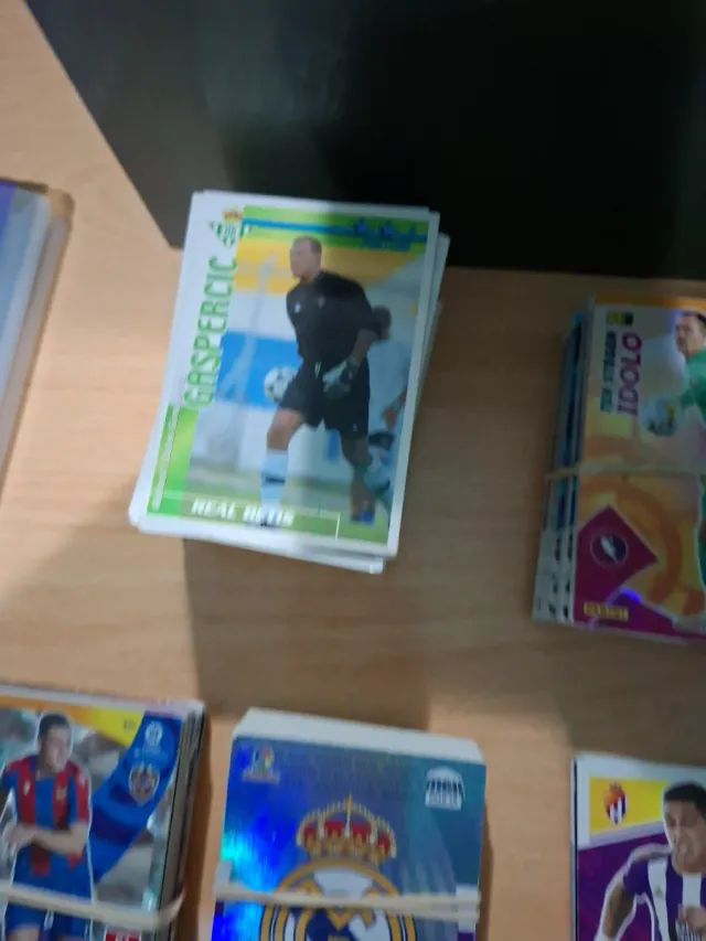 Lote cromos Adrenalyn