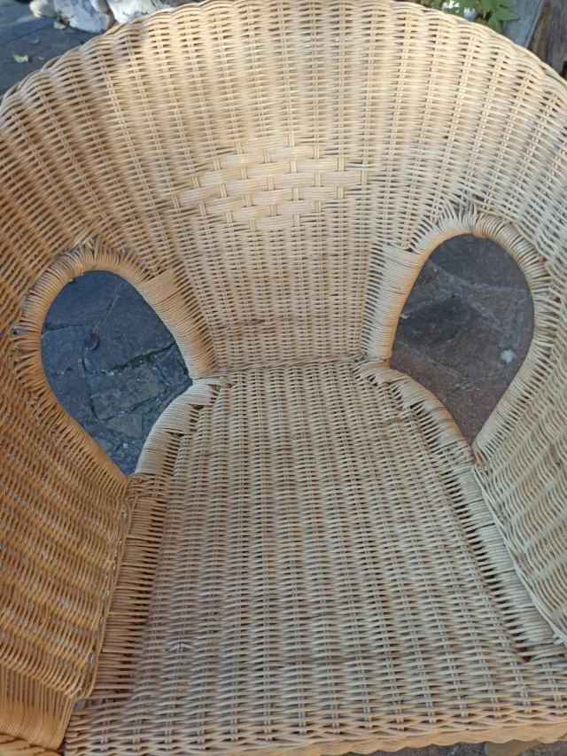 Poltrona in vimini beige