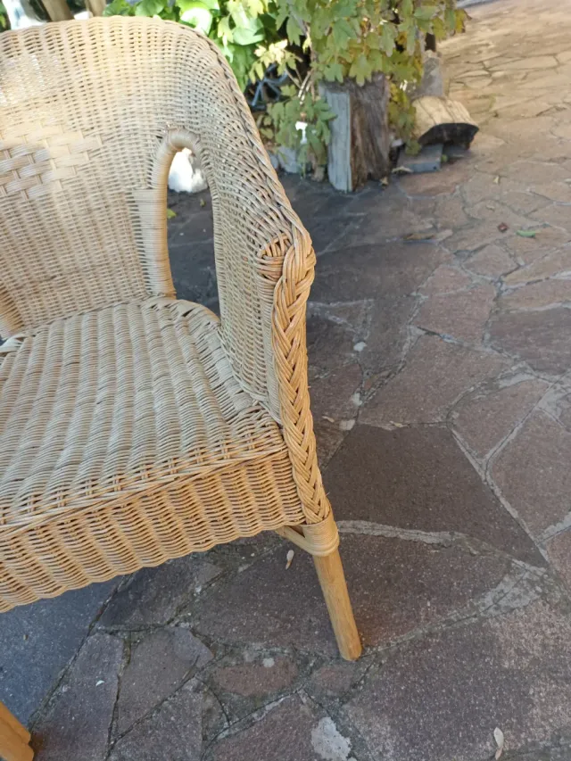 Poltrona in vimini beige