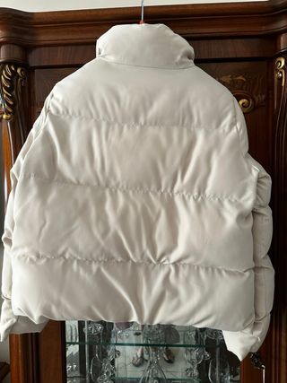 Piumino corto donna panna