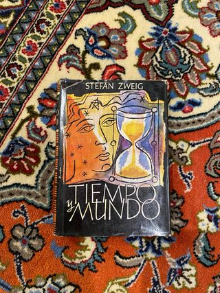 Libros antiguos. Varios géneros. 116 libros.