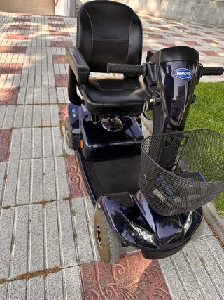 Scooter eléctrico azul oscuro