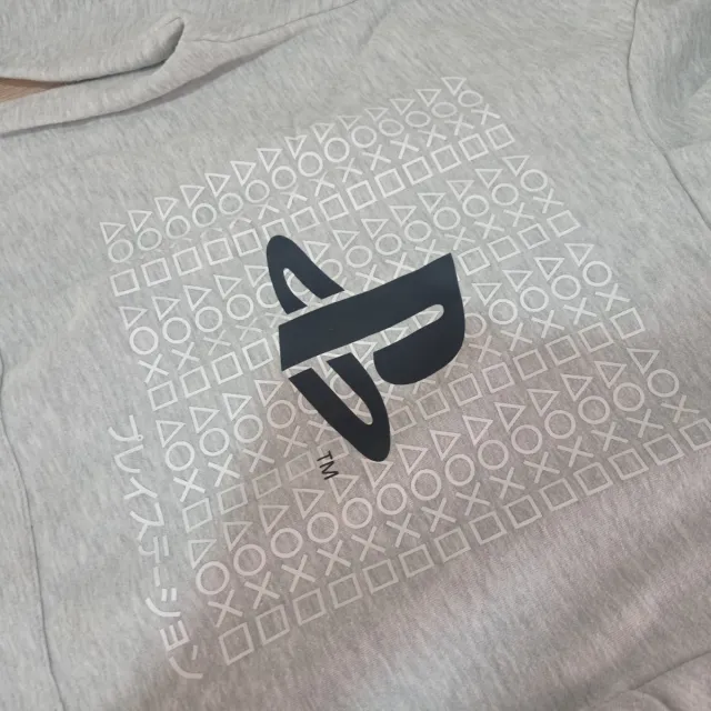 Lote Ropa: 3 Sudaderas y 2 Pantalones