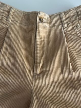 Pantaloncini donna in velluto beige