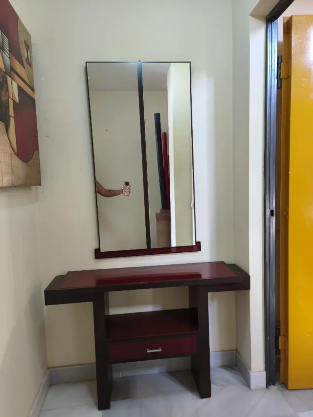 Se vende recibidor en perfecto estado