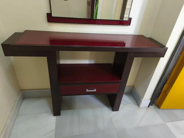 Se vende recibidor en perfecto estado