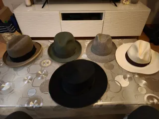 Lote 5 Sombreros vintage T.56
