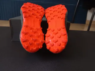 Saucony Endorphin Trail T37.5 Zapatillas Trail