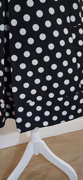 Falda Purificación García lunares