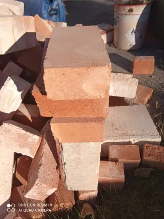 BLOCCHETTI REFRATTARI PER CAMINETTI/BARBEQUE