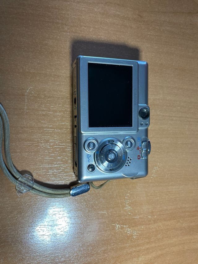 Cámara Digital Canon IXUS 50 5MP LEER DESCRIPCIÓN