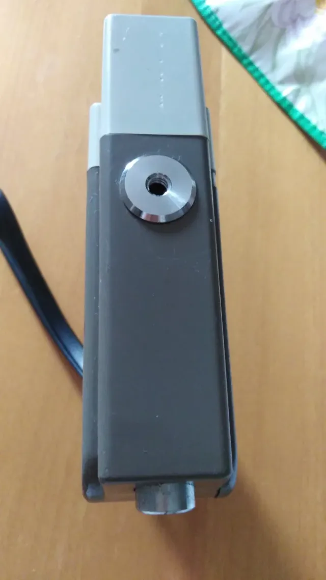 Cinepresa Mercury Super 8