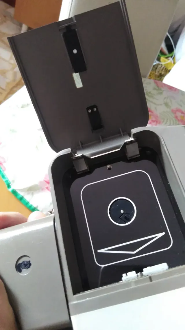 Cinepresa Mercury Super 8