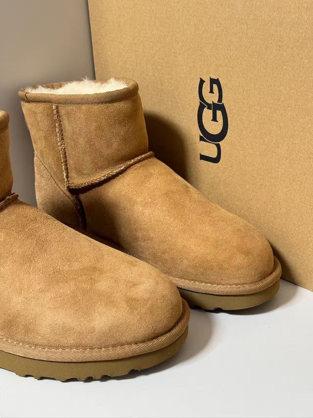 Botas UGG Classic Mini Marrones Nuevas