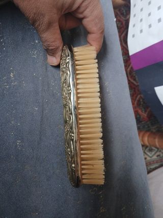 Cepillo antiguo plata cisne y flores