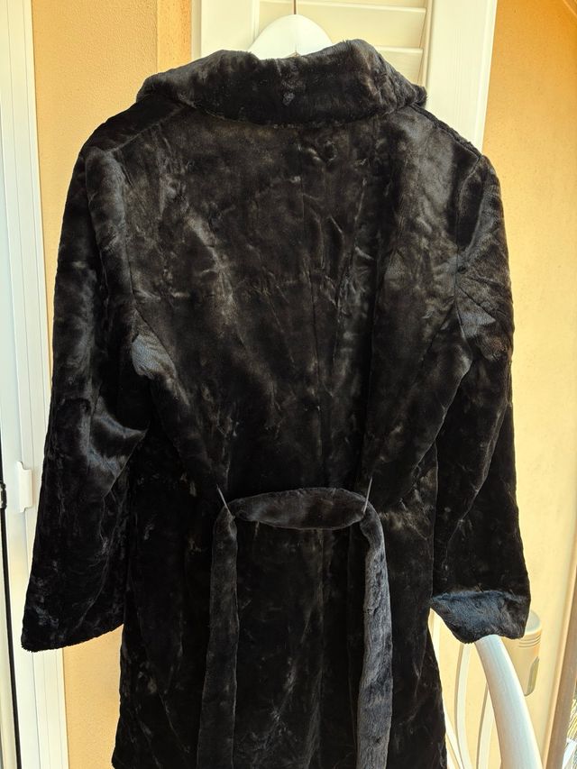 Pelliccia Sisley nera