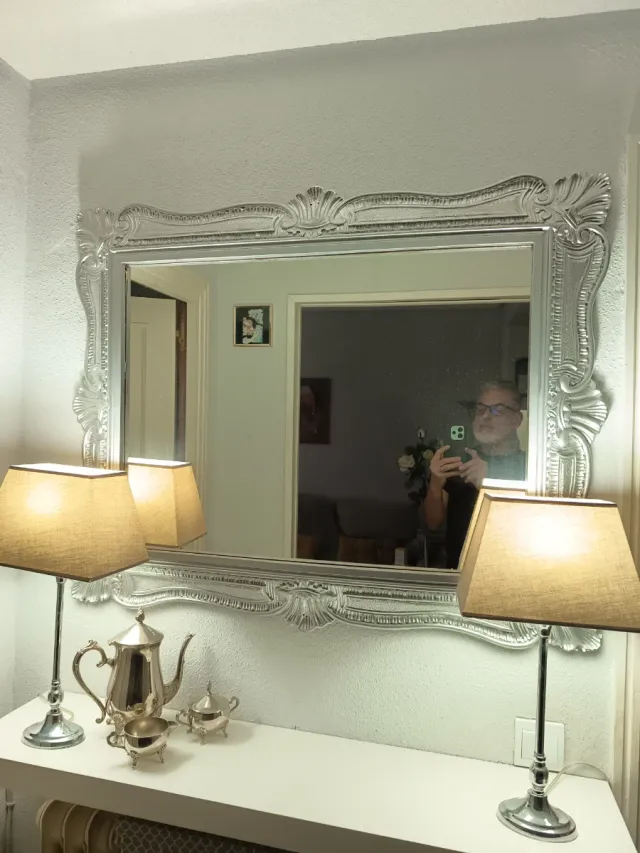 Espejo decorativo plateado