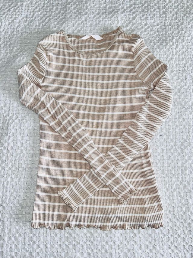 Camiseta de rayas para niña