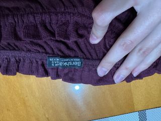 Camiseta hombros descubiertos bordada