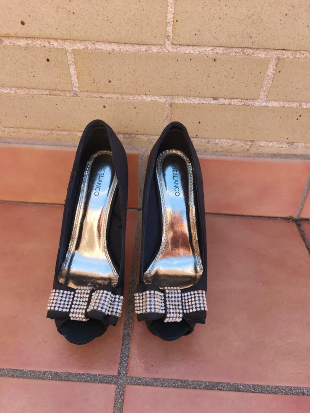 3 Pares de Zapatos de Tacón