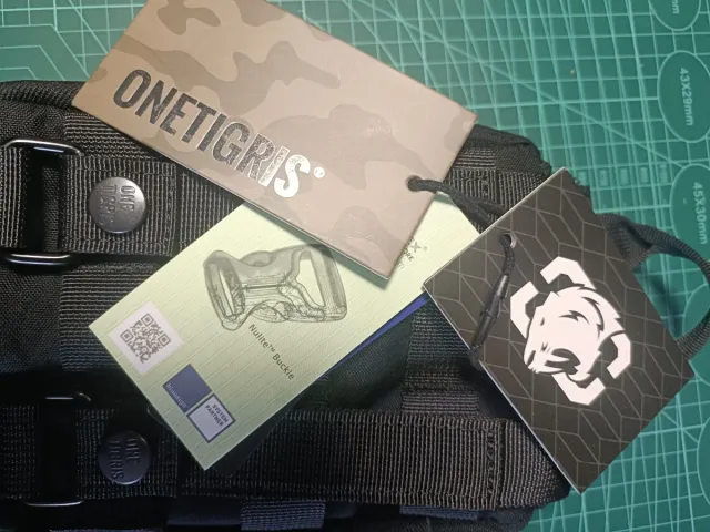 Pouch Bolsa médica ONETIGRIS negra. EDC