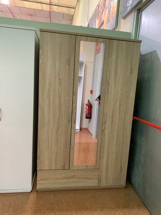 Armario 3 puertas madera con espejo