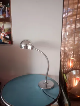 Lampada da tavolo vintage metallo flessibile