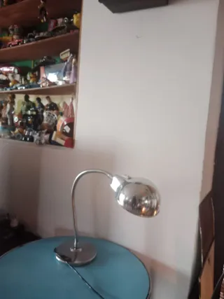 Lampada da tavolo vintage metallo flessibile