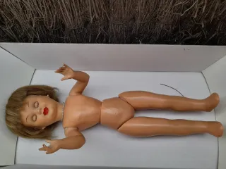 MUÑECA ANTIGUA CARTÓN PIEDRA TERESÍN  TAMAÑO NANCY