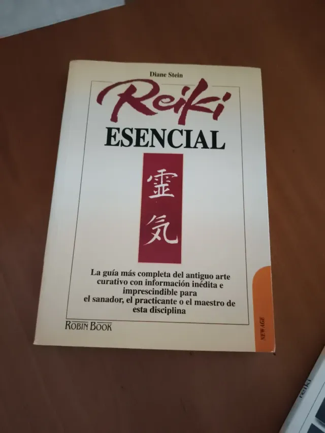 Reiki esencial: La guía más completa del antigu...