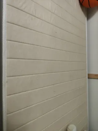 Cama Kura + somier adicional y colchón