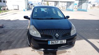 Renault Clio 2008 pocos kms