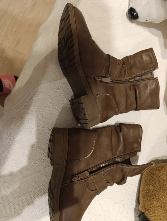 Botín marrón hebillas talla 36