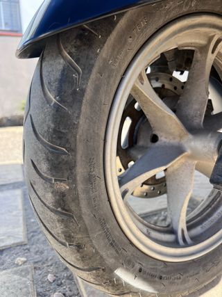 Suzuki Burgman 125 Negra