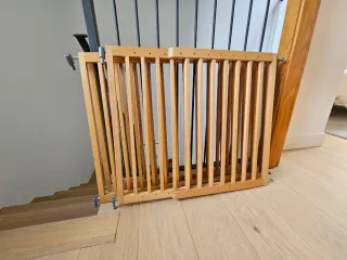 Barrera bebé Munchkin 63.5-106cm