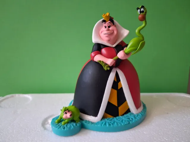 Lote de 9 figuras Alicia