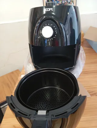 Freidora de Aire EDM Negra
