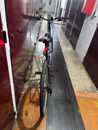 Bicicleta B'twin Riverside 100 Negra