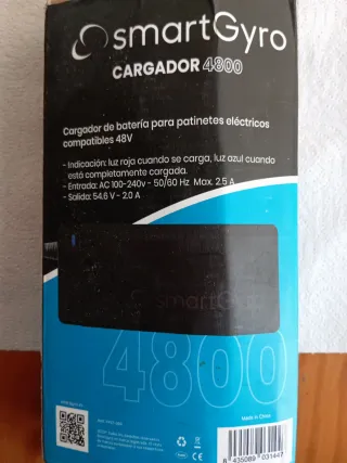 SmartGyro Cargador 4800 Patinetes Eléctricos