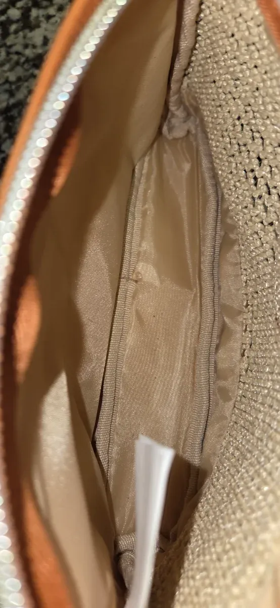 Neceser marrón de piel sintética