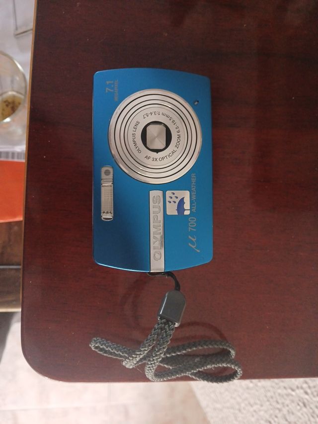 Cámara Olympus Mju 700 Azul 7.1 MP