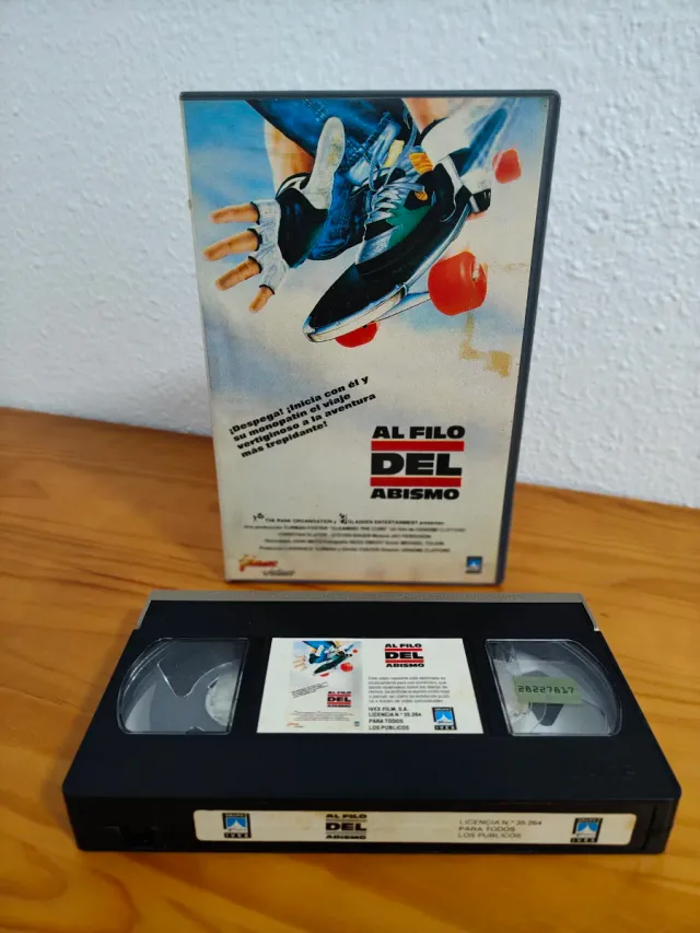 Al Filo Del Abismo VHS Película