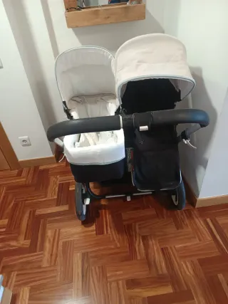 Carrito bebé hermanos seguidos
