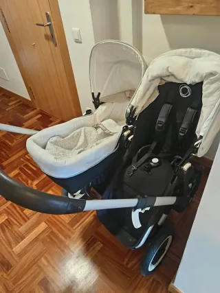 Carrito bebé hermanos seguidos