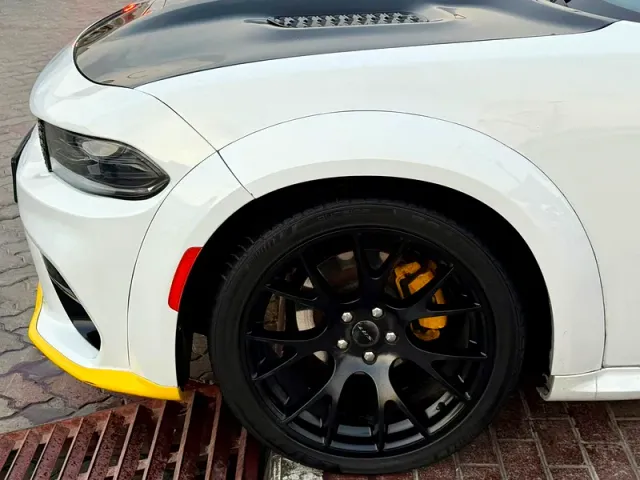 Dodge Charger 2020 URGE